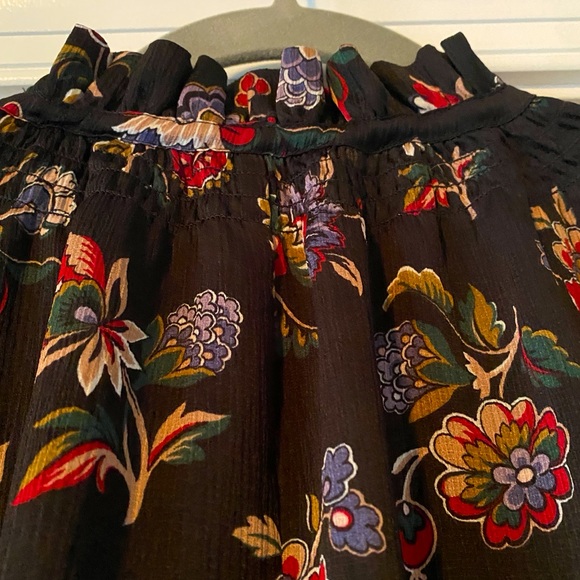 Ann Taylor Black Ruffle Long Sleeve Floral Print Blouse, M - Picture 5 of 11